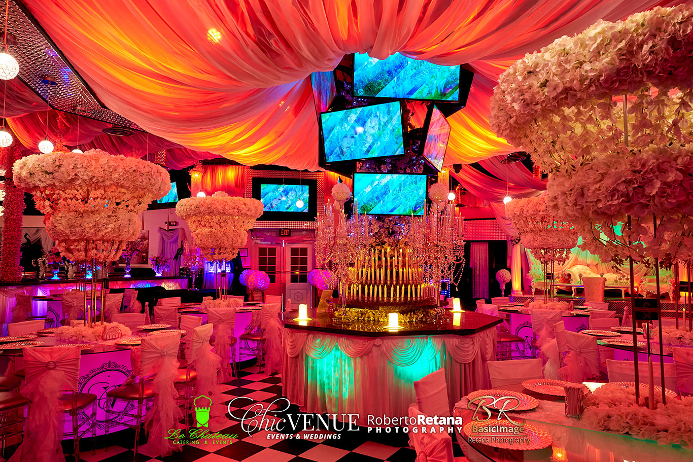 Chic Venue dance floor gallery photo 2